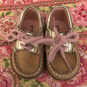Baby shoes
